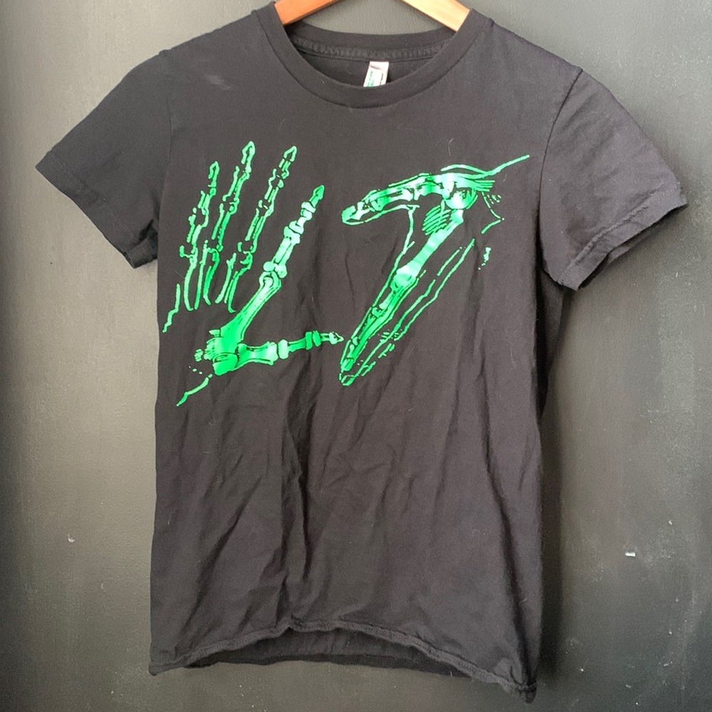L7 shirt